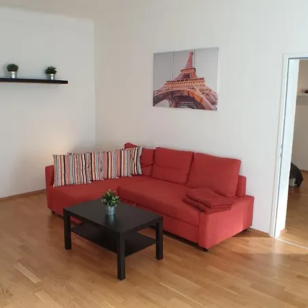 Apartments Mi Casa 2 * Грац